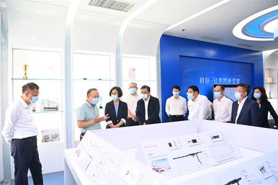 贛州市黨政考察團廈門行 聚焦智能家居產品研發，共謀產業合作新機遇